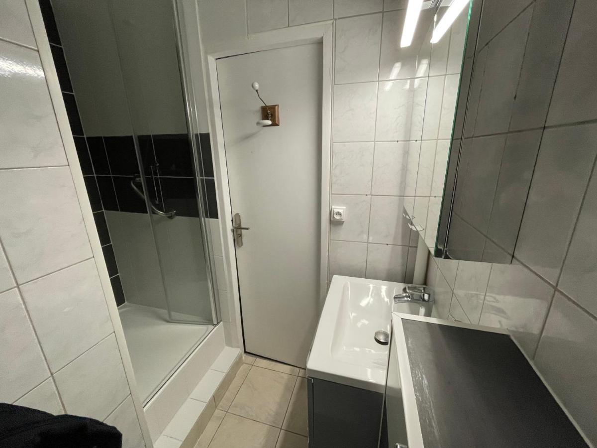 Tegmen, Joli Appartement Au Calme Caen Exterior photo